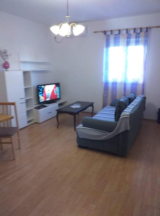 Apartman Justinic Šilo Eksteriør billede